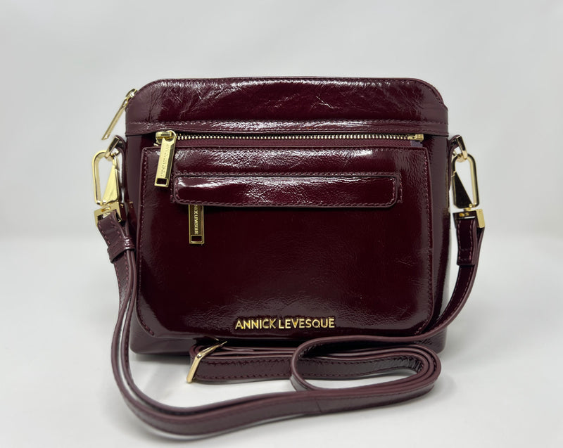 Petit Sac à Bandoulière en Cuir Rouge bordeaux vernis , Brigitte