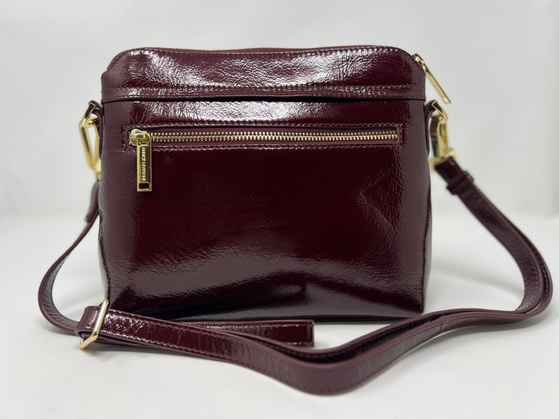 Petit Sac à Bandoulière en Cuir Rouge bordeaux vernis , Brigitte