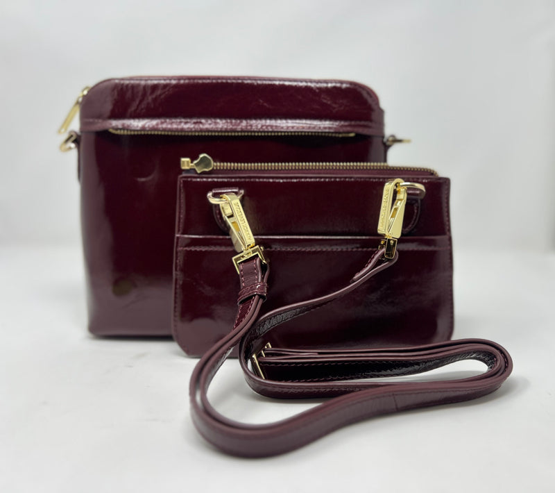 Petit Sac à Bandoulière en Cuir Rouge bordeaux vernis , Brigitte