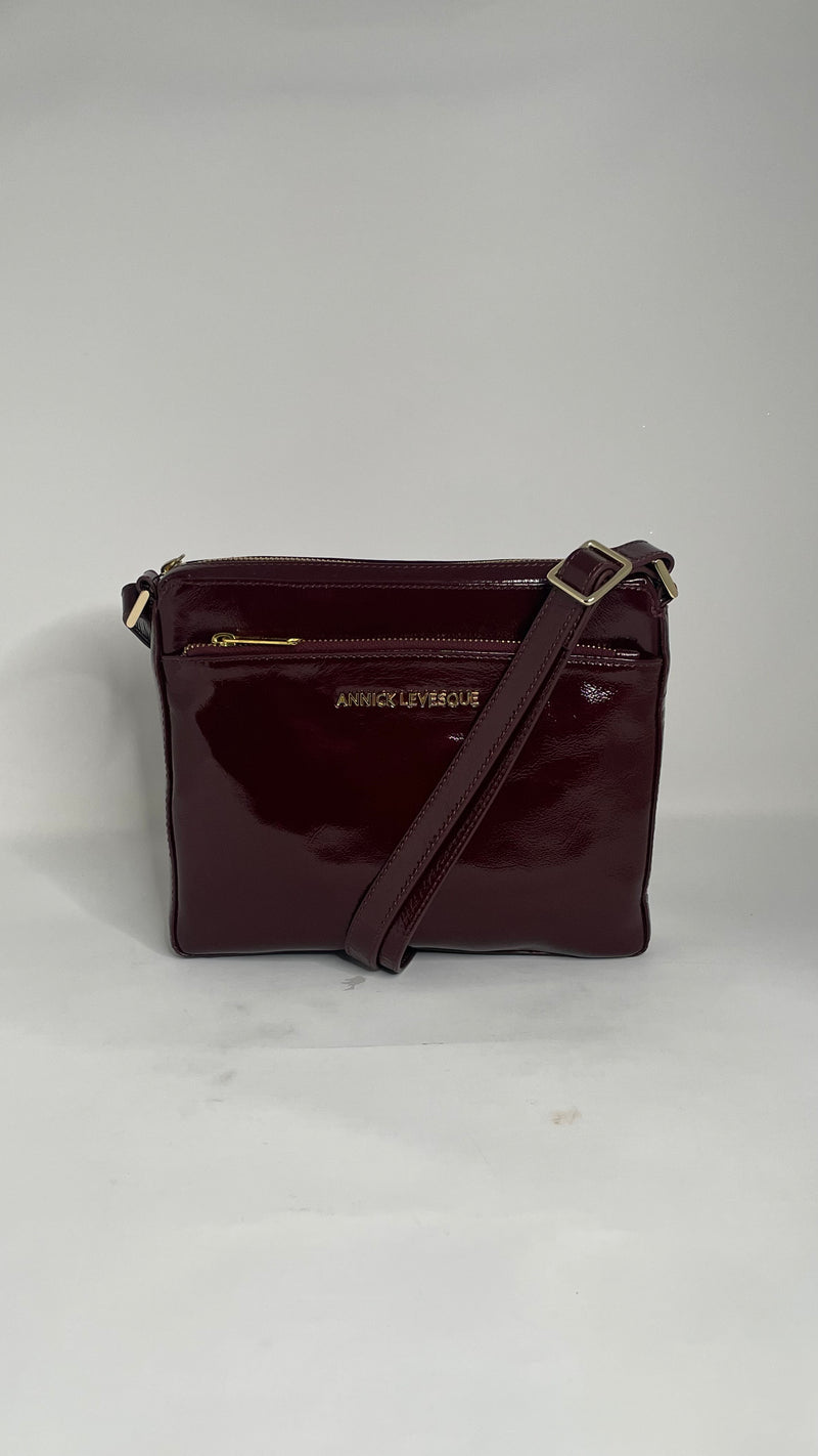 Sac à main de style sac à bandoulière, Sacoche Gisele petit rouge bordeau foncé patin souple