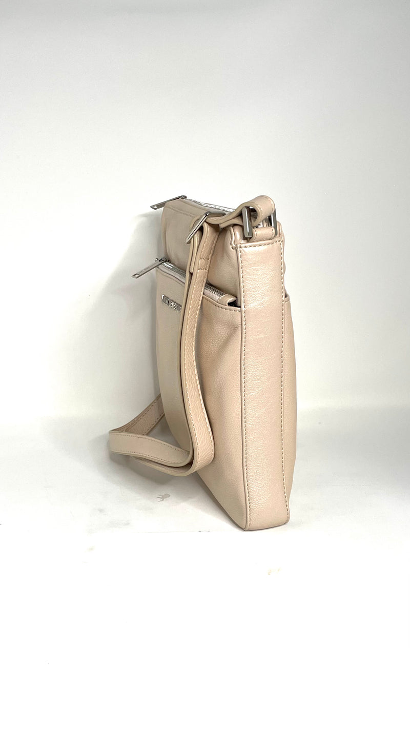 Sac à Bandoulière / Sacoche en cuir Champagne, Gisèle